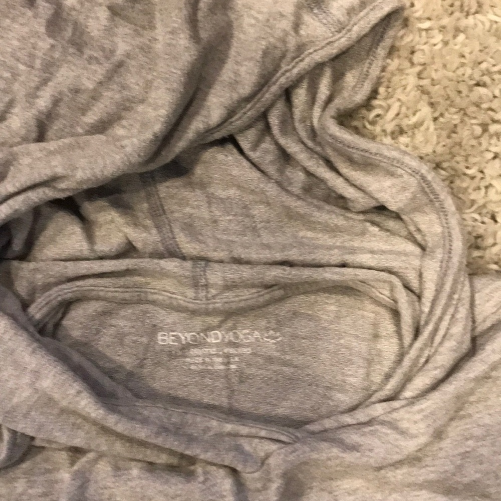 Hooded Workout Tank - Picture 2 of 2